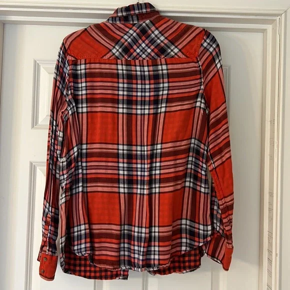 Merona red plaid button down, size medium - Picture 3 of 3